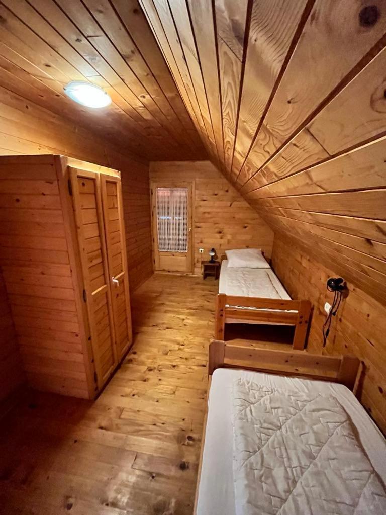 Almos Apartman Balatonfenyves Zewnętrze zdjęcie